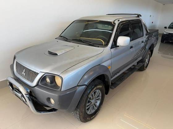 MITSUBISHI L200 OUTDOOR 2.5 HPE 4X4 CD 8V TURBO INTERCOOLER DIESEL 4P MANUAL